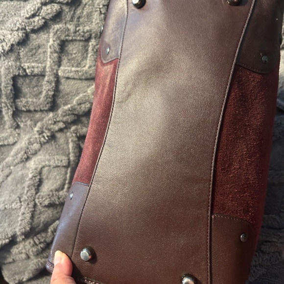 Coach Rhyder Satchel with dusty rose heart applique novelty strap and charm - Picture 10 of 11